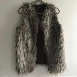 !!!!!Faux Fur Vest!!!!